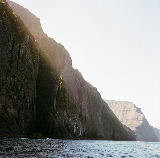 
			<br /><em>Vestmanna bird cliffs
			<br /><br /><br /><br />| Stremoy Island
			<br /></em>